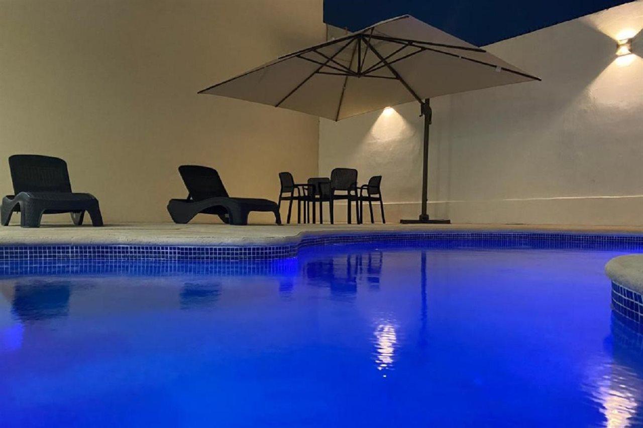 Hotel Ambra Playa del Carmen Exteriör bild