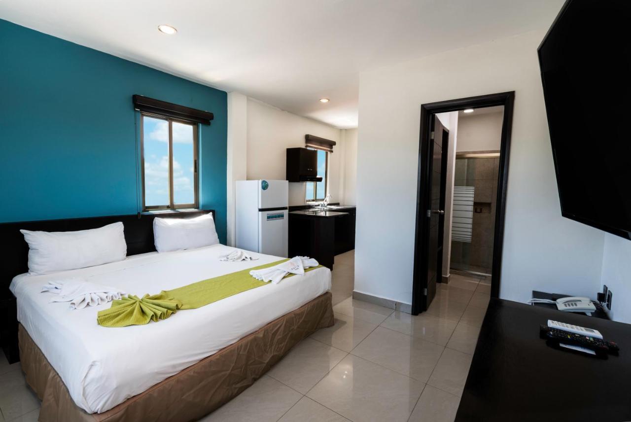 Hotel Ambra Playa del Carmen Exteriör bild