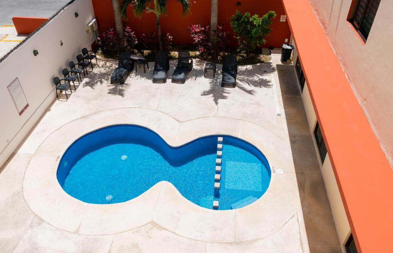Hotel Ambra Playa del Carmen Exteriör bild