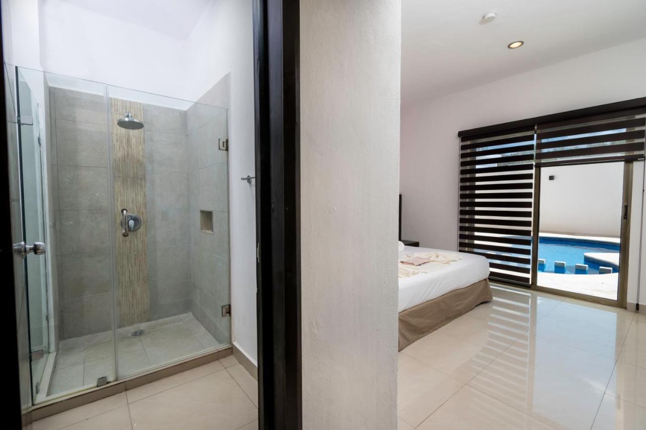 Hotel Ambra Playa del Carmen Exteriör bild