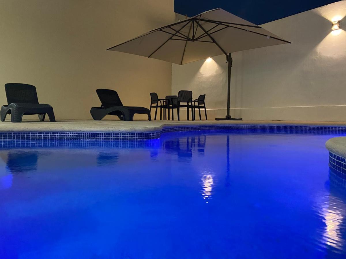 Hotel Ambra Playa del Carmen Exteriör bild
